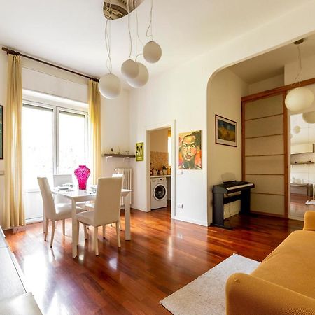 Milano Calvairate Balcony Apt Ngoại thất bức ảnh